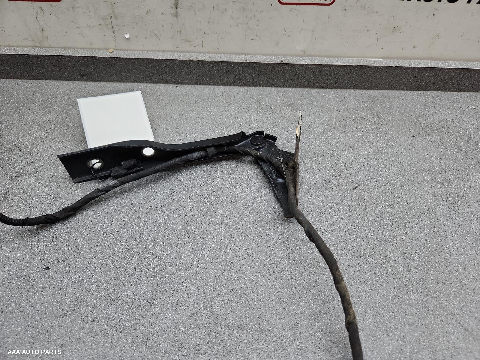 Bonnet Hinge/Strut VOLKSWAGEN POLO 2016 (00000389) - Image 2