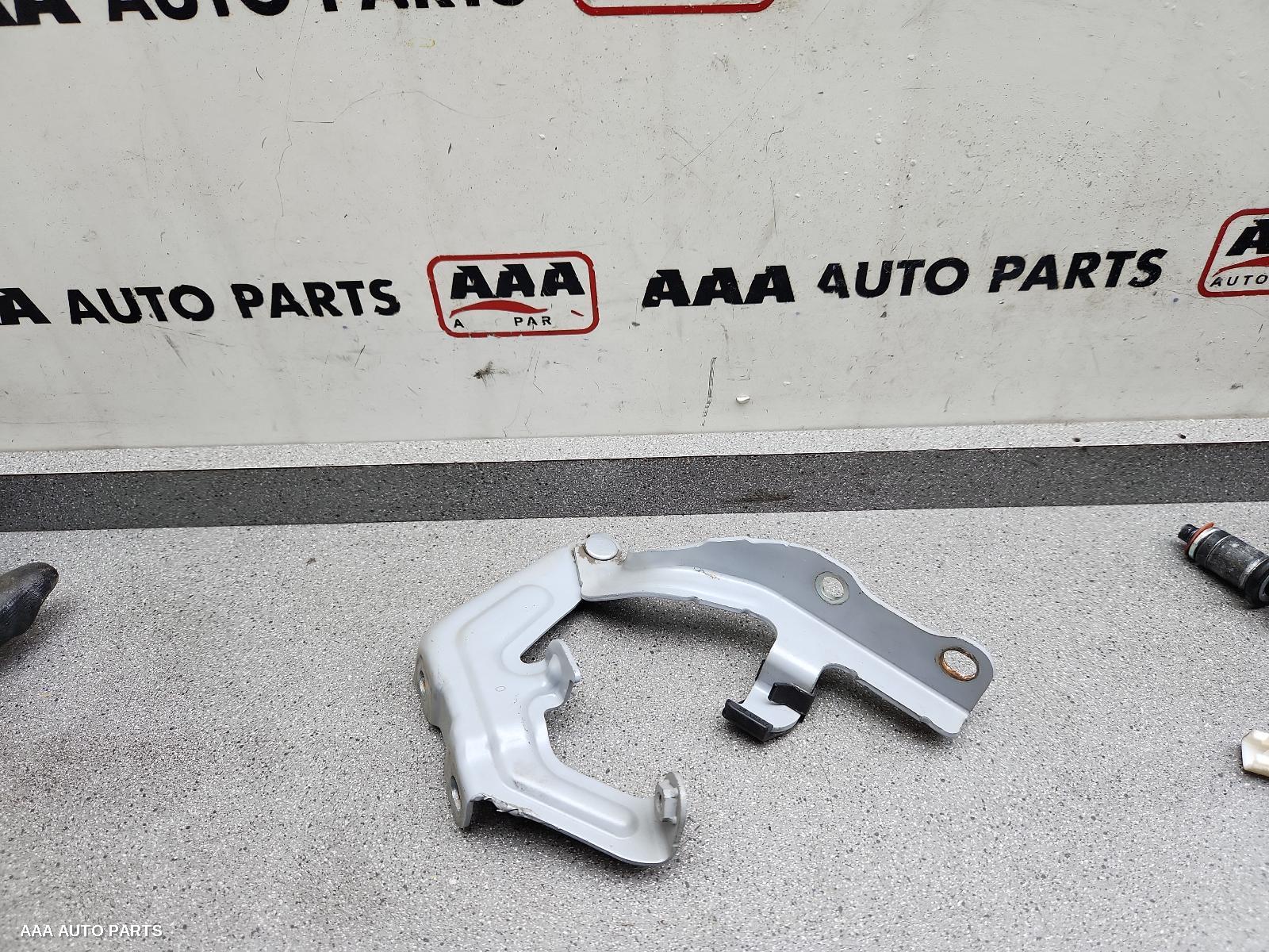 Bonnet Hinge/Strut TOYOTA CAMRY 2015 (00001694)