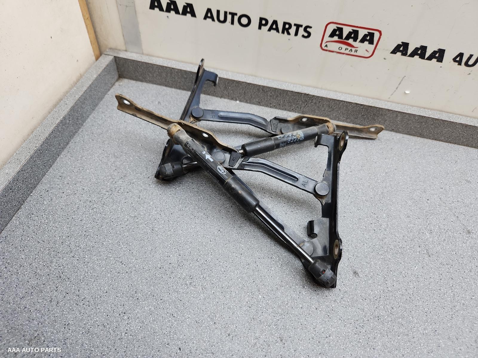 Bootlid/Tgate Hinge TOYOTA 86 2013 (EXIST) - Image 2