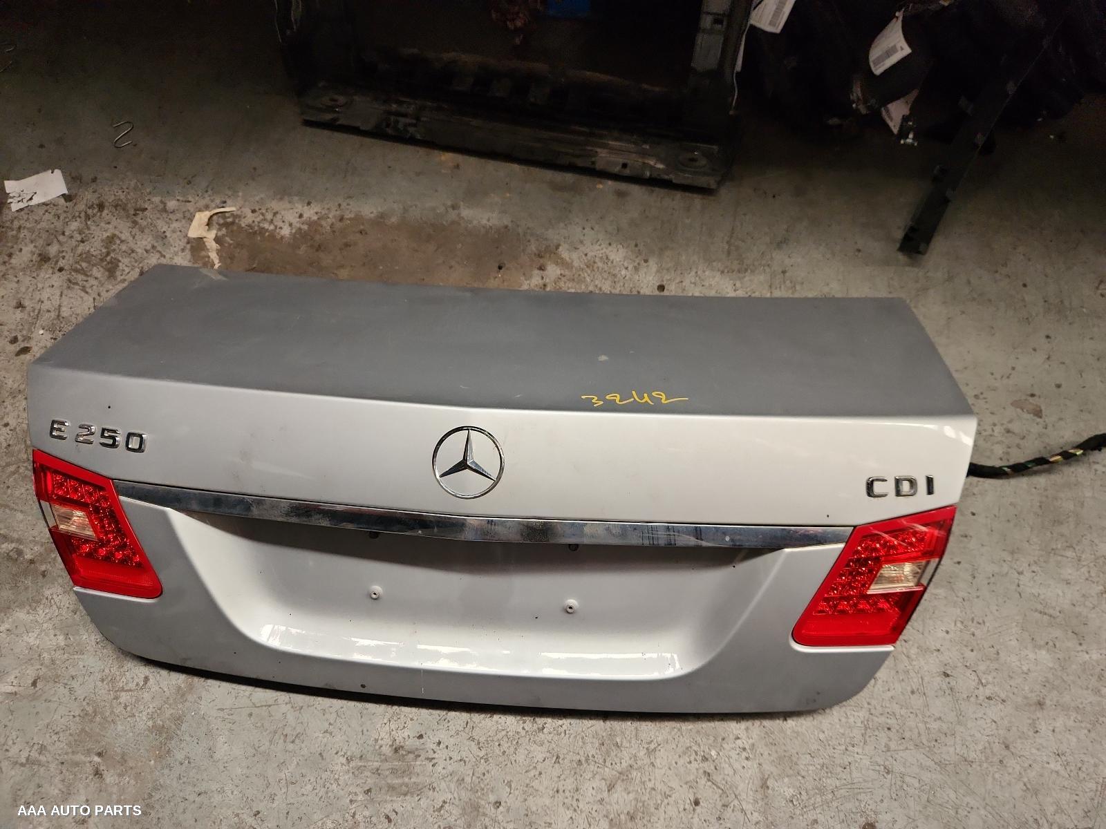 Bootlid/Tailgate MERCEDES E CLASS 2012 (00003242)